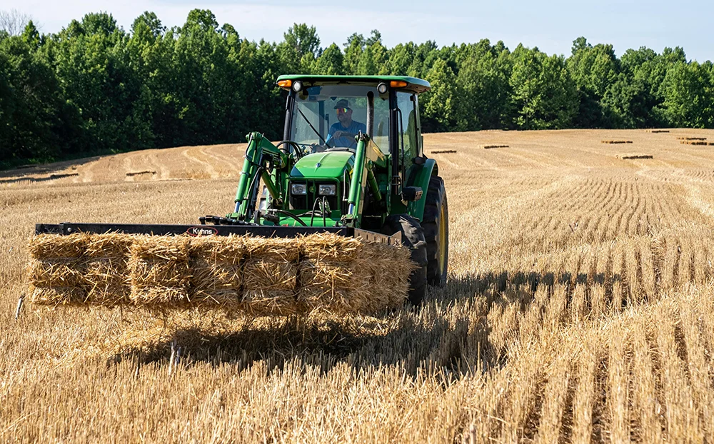 Organic farms avoid toxic inputs, improve soil health, grow clean, sustainable food that supports nature.